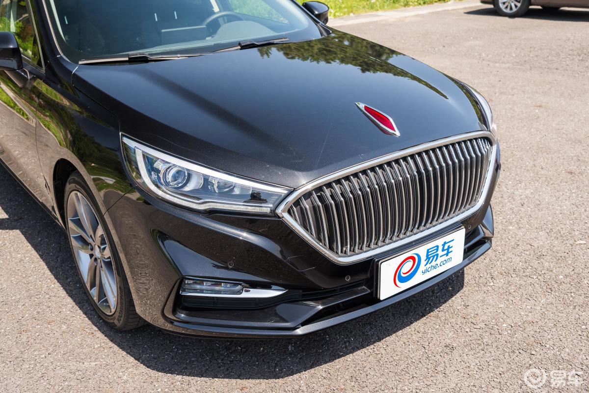 8t 智联御动版侧前45度车头向右水平汽车图片-汽车图片大全】-易车