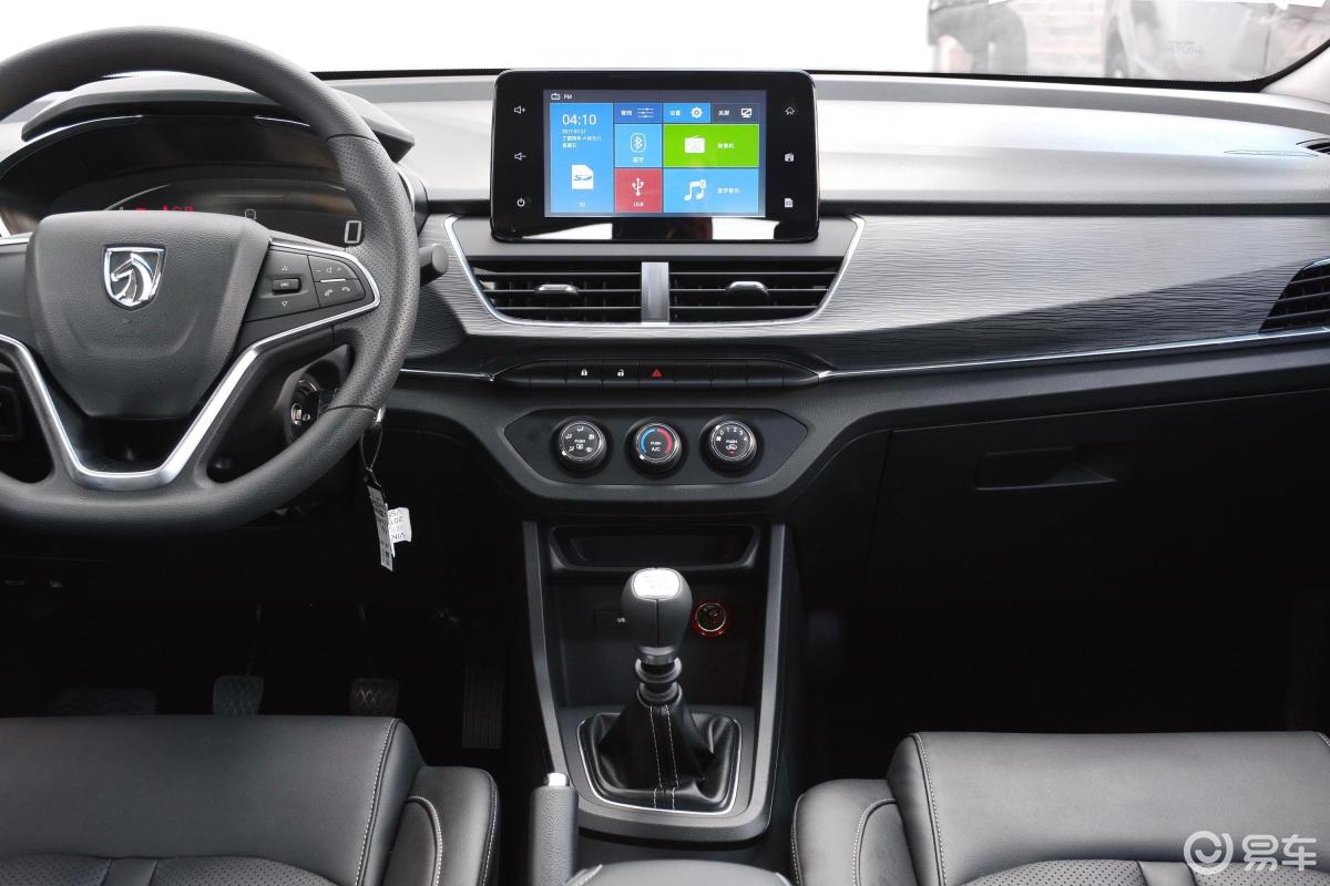 【宝骏3602018款1.