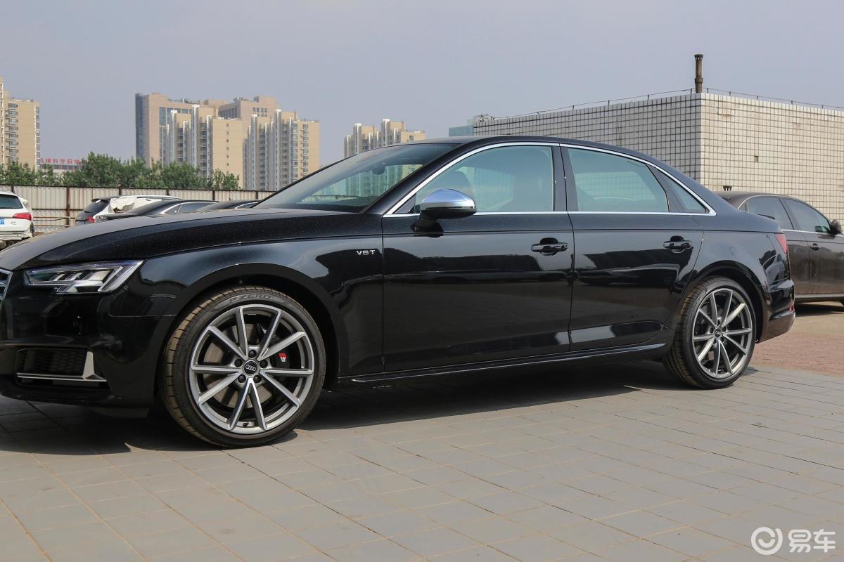 【奥迪s42018款3.0t limousine外观汽车图片-汽车图片大全】-易车