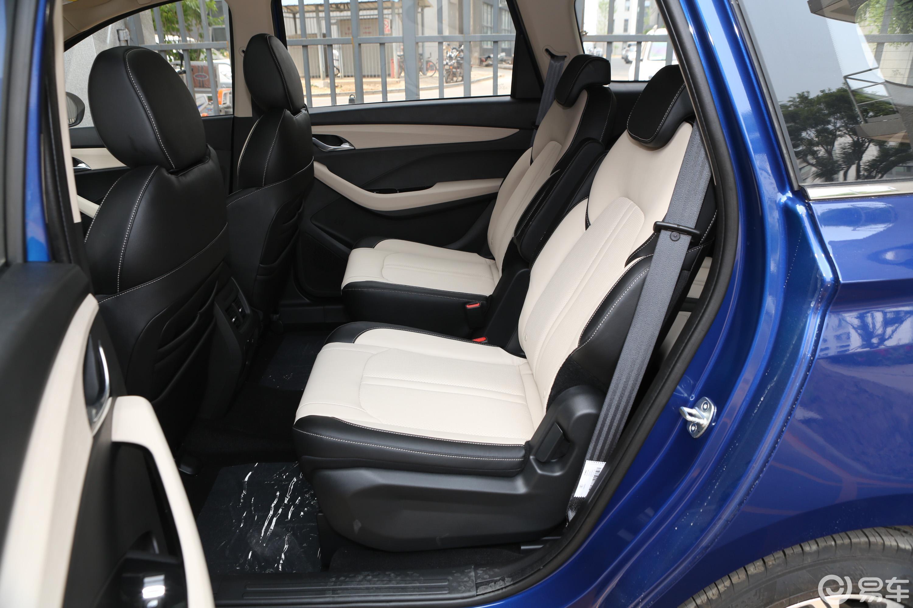 【宝骏3602018款1.