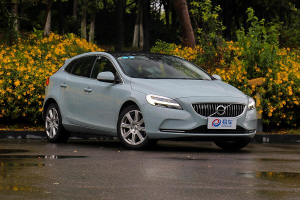 中升沃茂沃尔沃沃尔沃v40优惠高达4万元