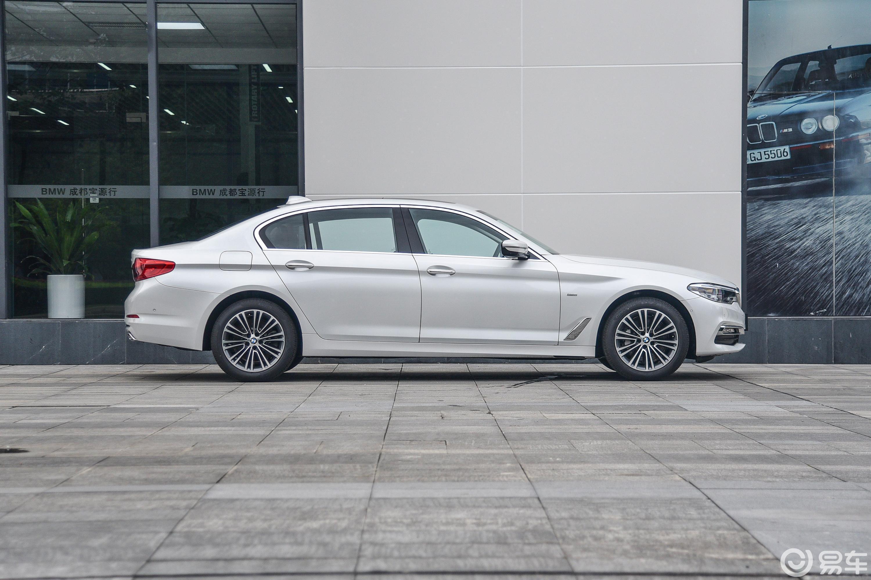 改款530li 尊享版 豪华套装