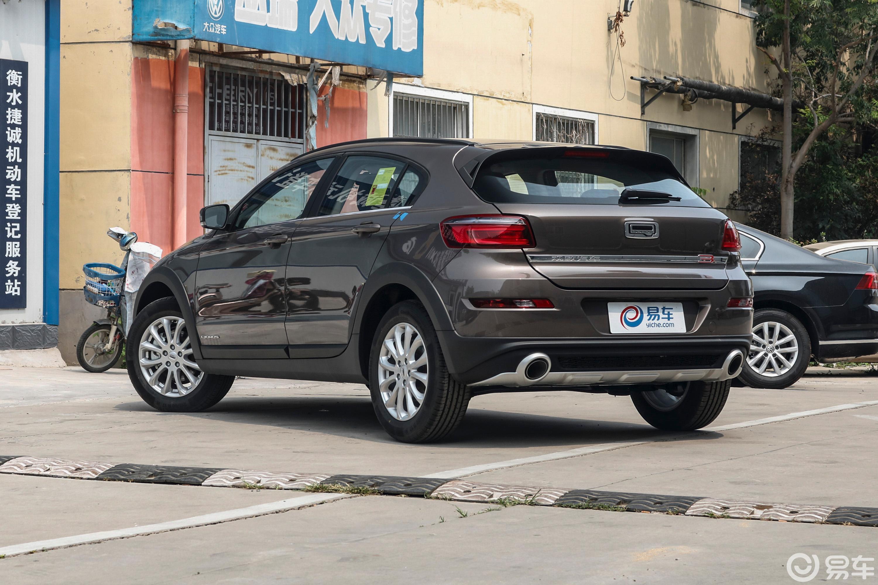 都市suv 1.6t 双离合 尊贵版