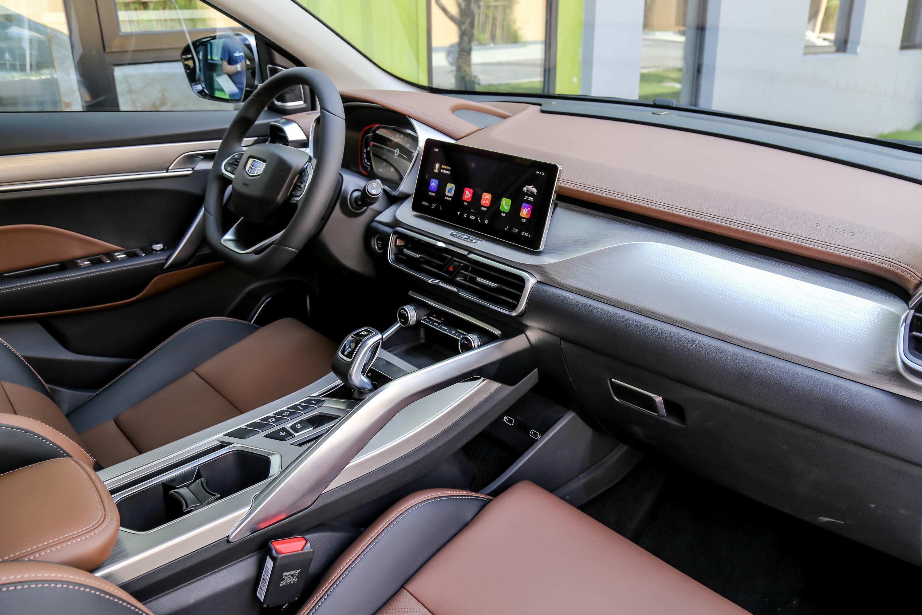 简谈缤越与帝豪gs,内饰和动力是取胜关键