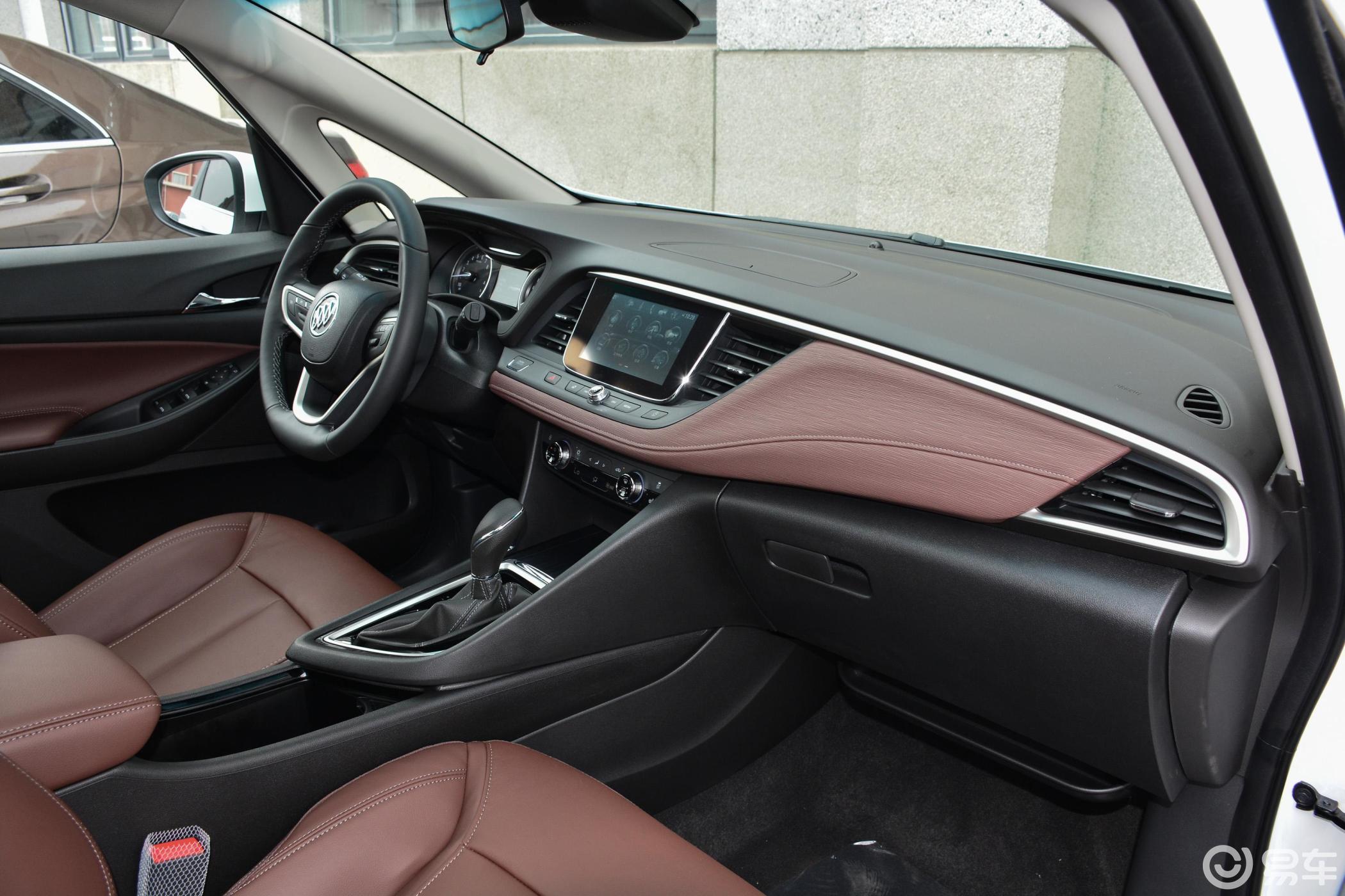 【别克gl62018款18t 豪华版 5座内饰全景副驾驶员方向汽车图片-汽车