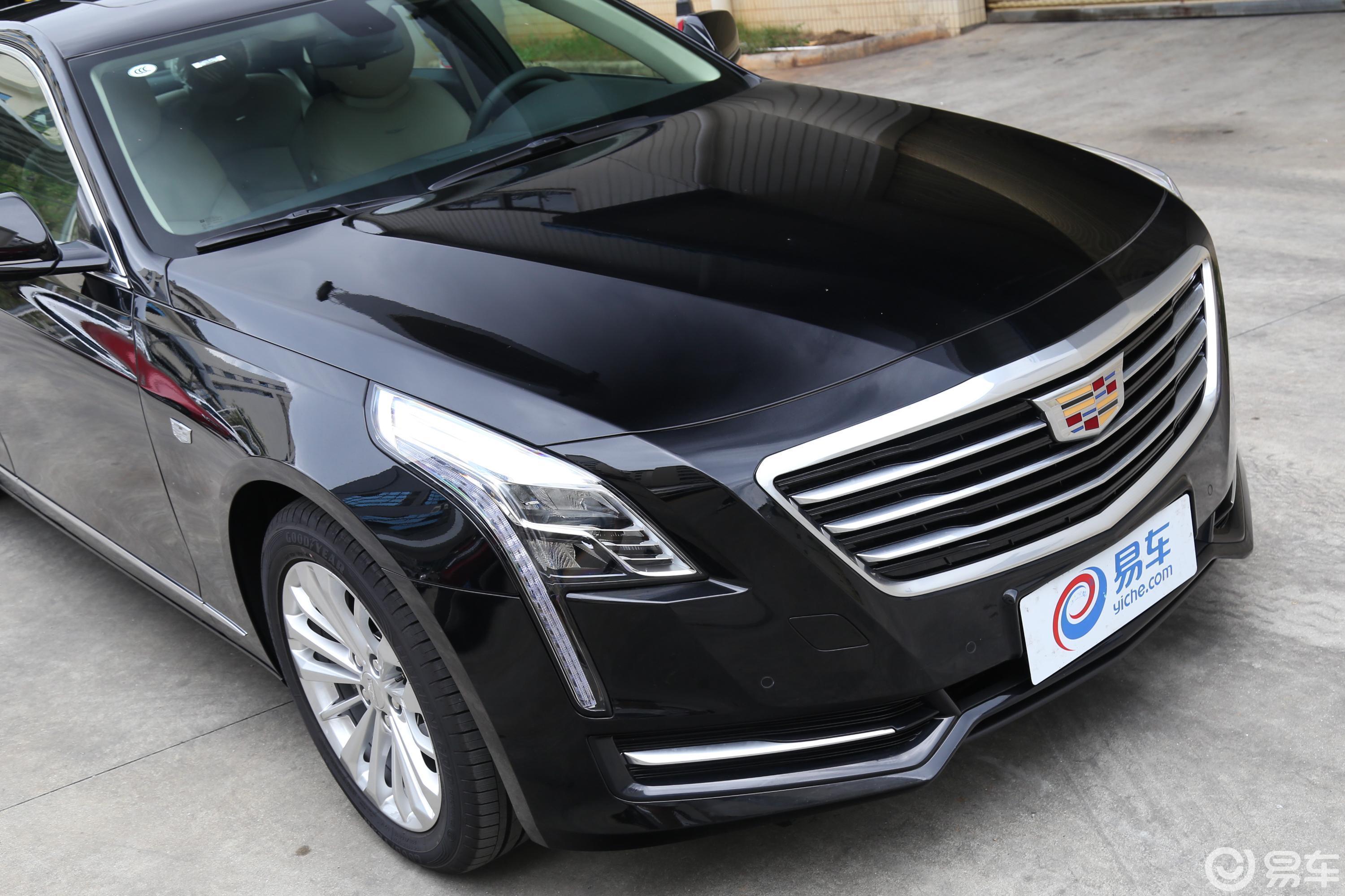 【凯迪拉克ct62017款28t 两驱 时尚版前格栅侧俯拍汽车图片-汽车图片