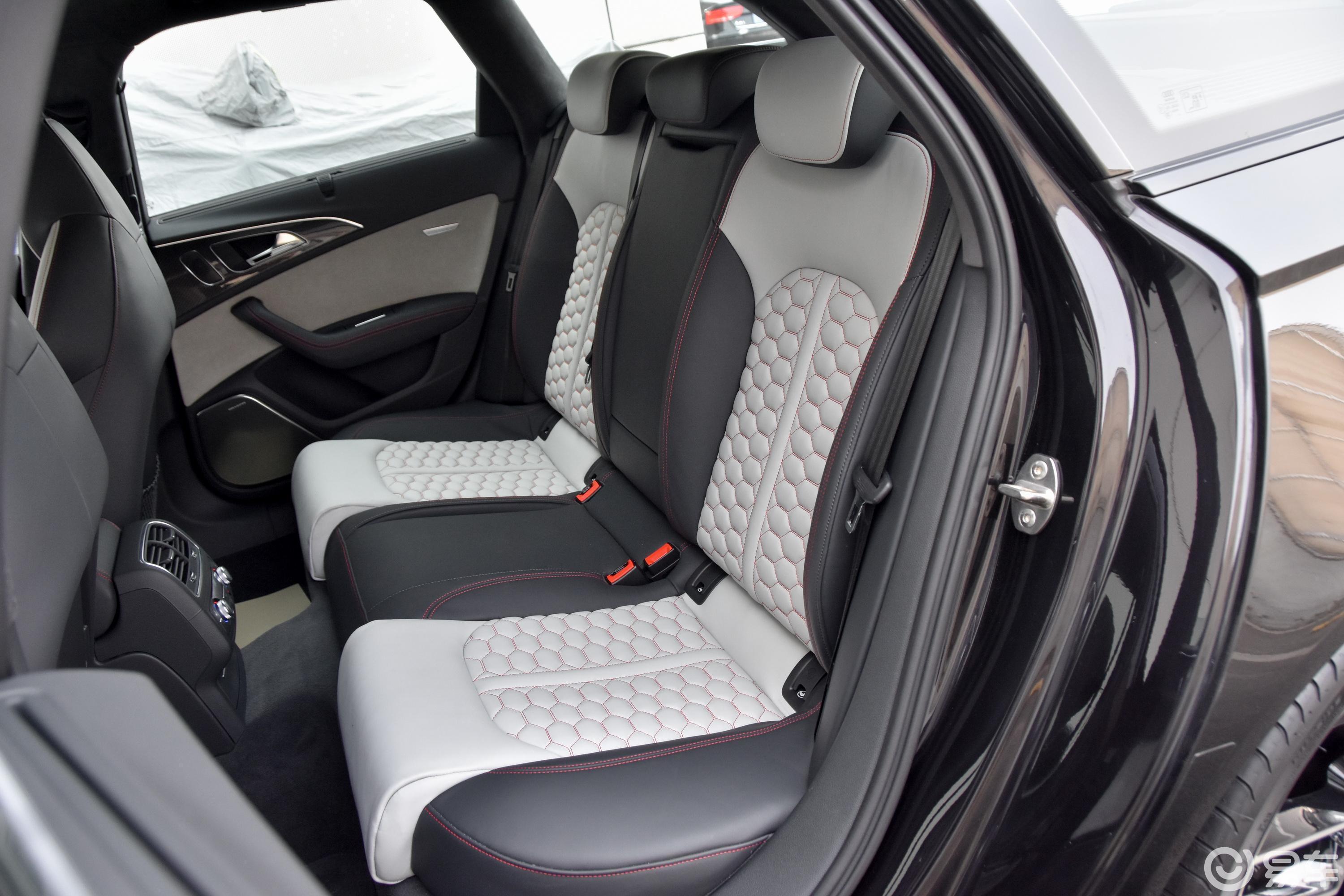 0t avant后排座椅汽车图片-汽车图片大全】-易车