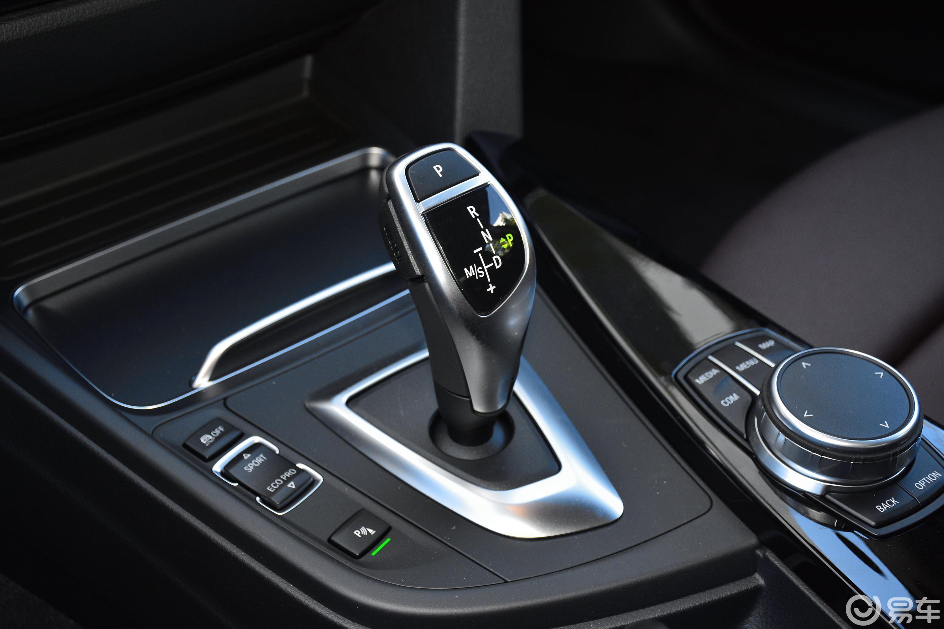 【宝马3系2019款320li m运动套装换挡杆汽车图片-汽车图片大全】-易车