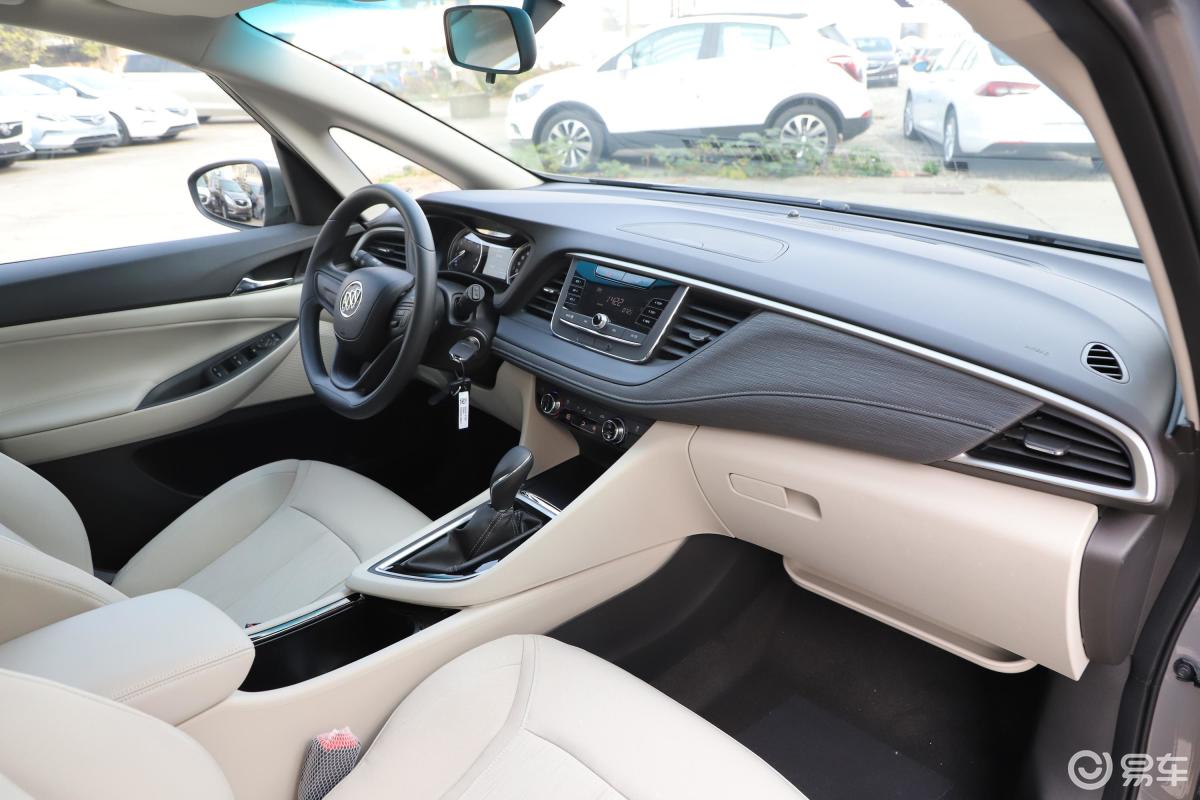 【别克gl62019款18t 精英版 6座 国v内饰全景副驾驶员方向汽车图片