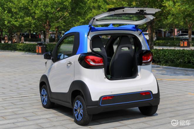 人民五菱,有你更牛,至高钜惠10000元【1】线上下订10元抵1000元钩车