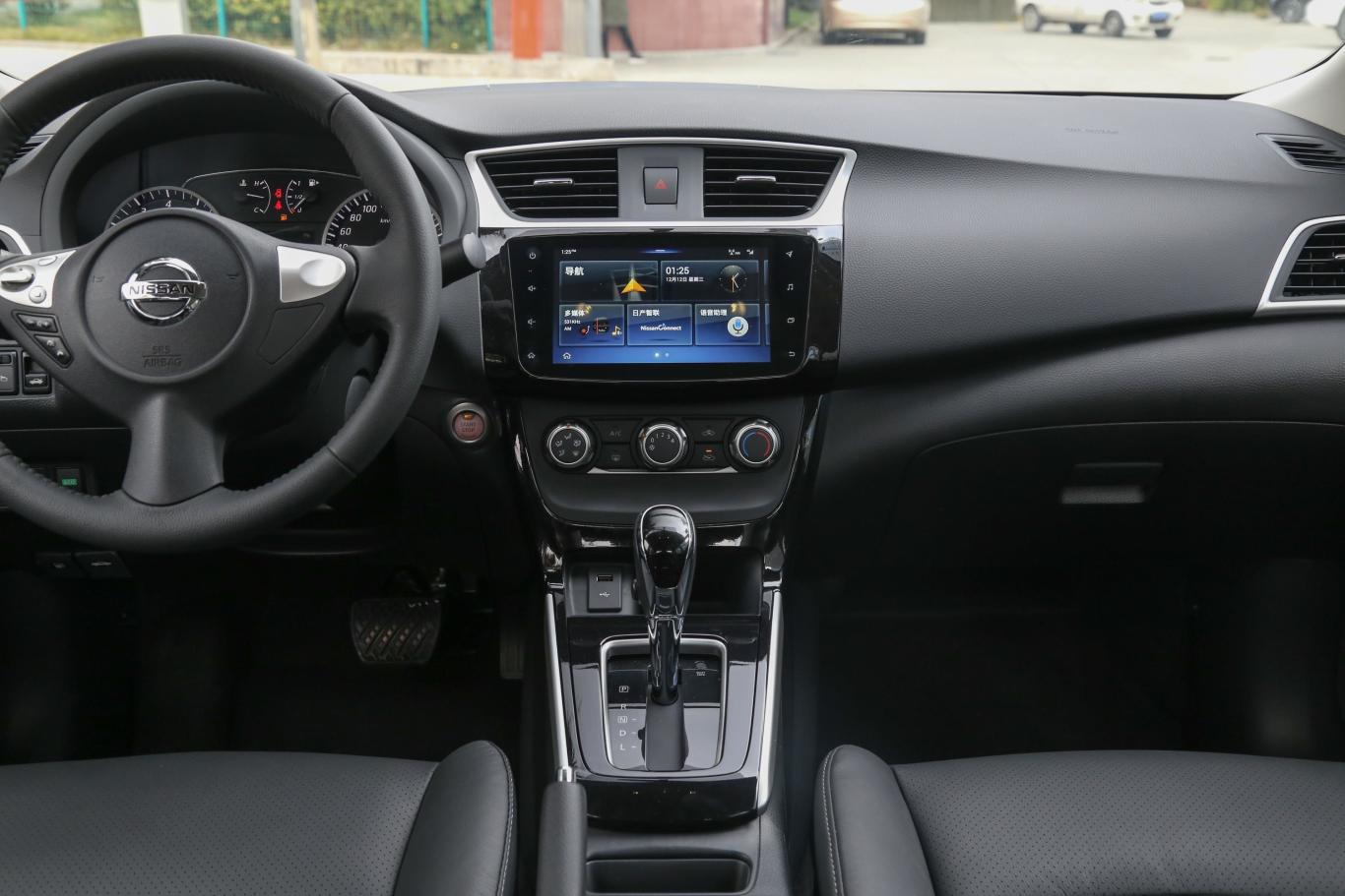 轩逸1.6xv cvt 智联尊享版 国v中控台整体