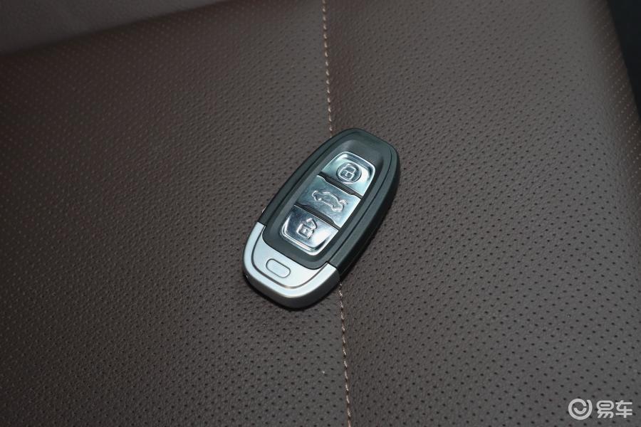 【红旗h72018款35t 精英版内饰汽车图片-汽车图片大全】-易车