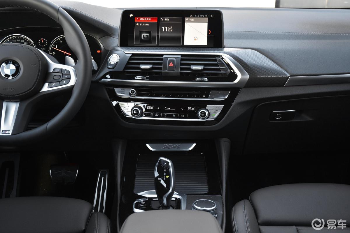 【宝马x42018款xdrive25i m运动套装中控台整体汽车图片-汽车图片大全
