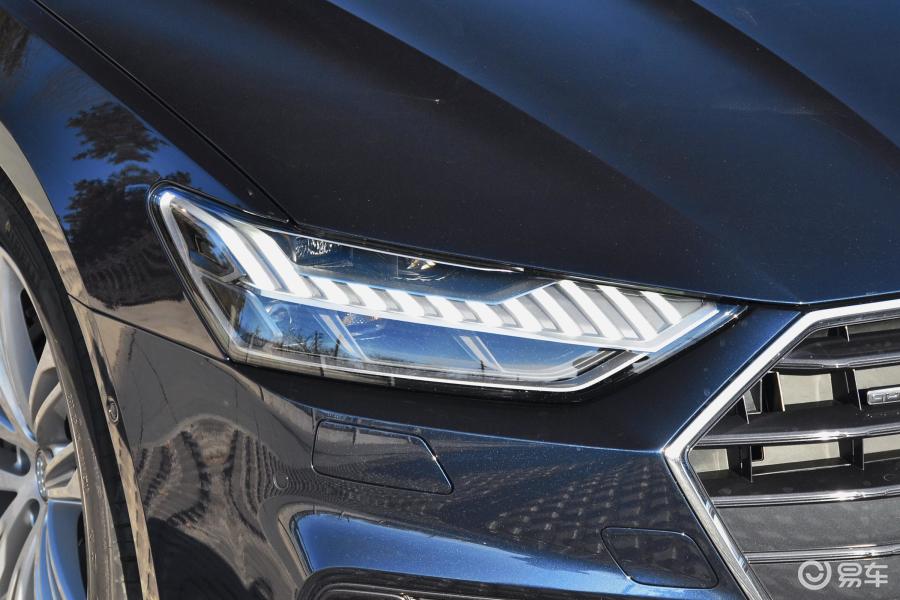 【奥迪a72019款55 tfsi quattro 动感版大灯侧45度俯拍汽车图片-汽车