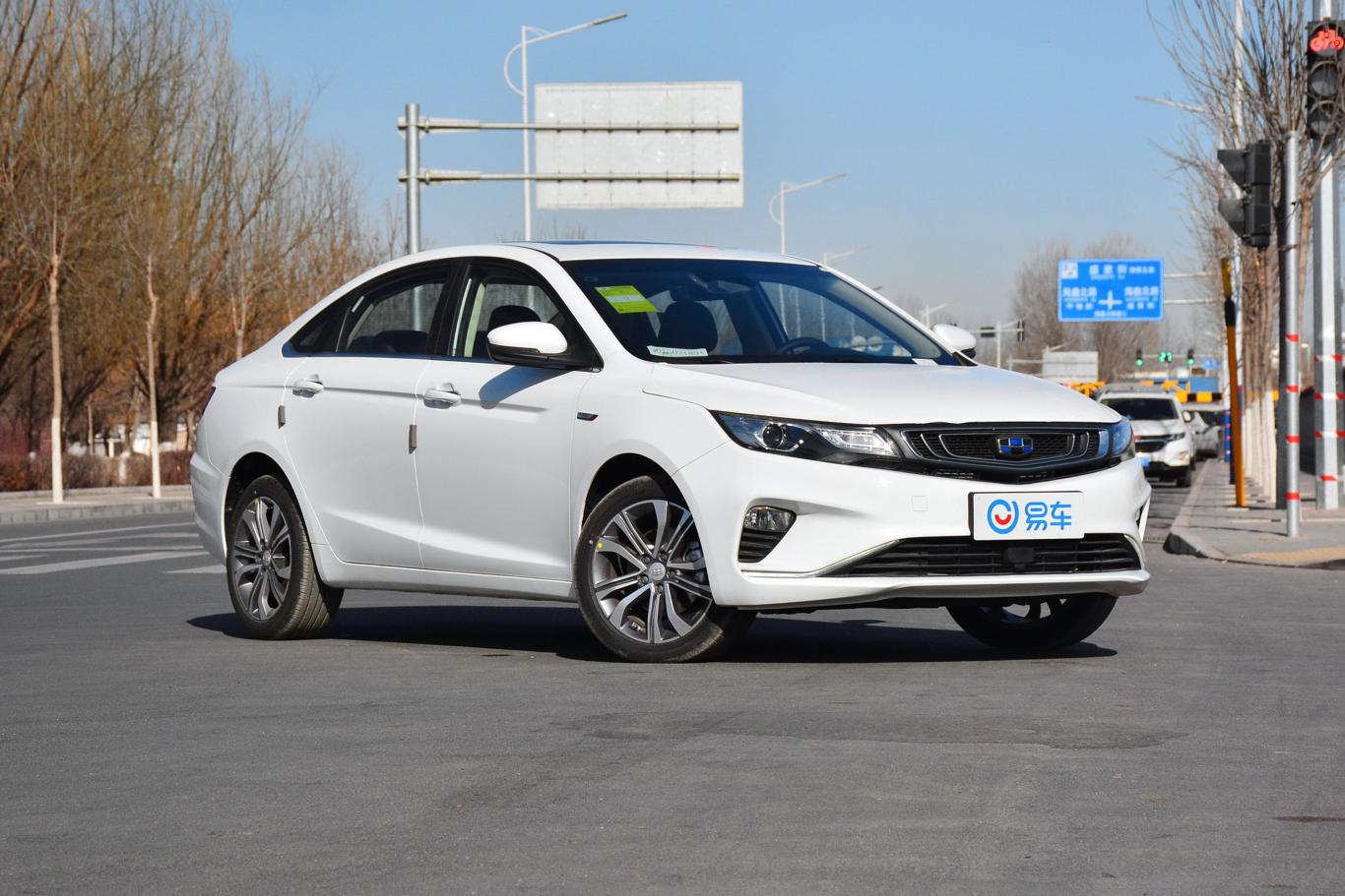 帝豪gl1.4t cvt 尊贵智享版侧前45度车头向右水平