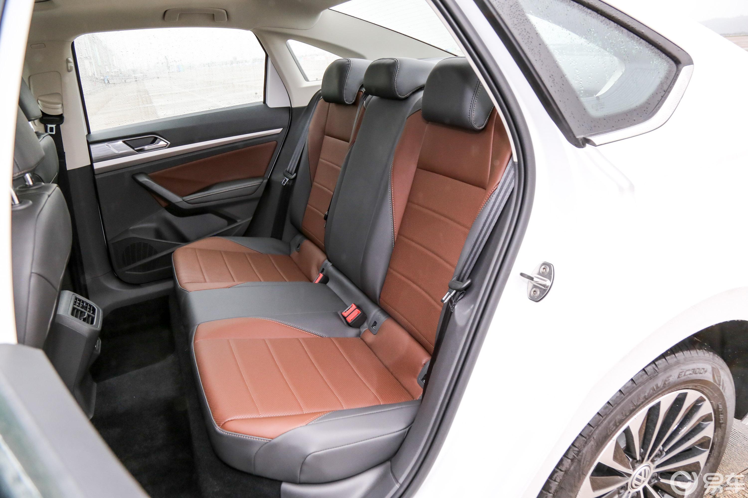 【朗逸纯电2019款优享版后排座椅汽车图片-汽车图片大全】-易车