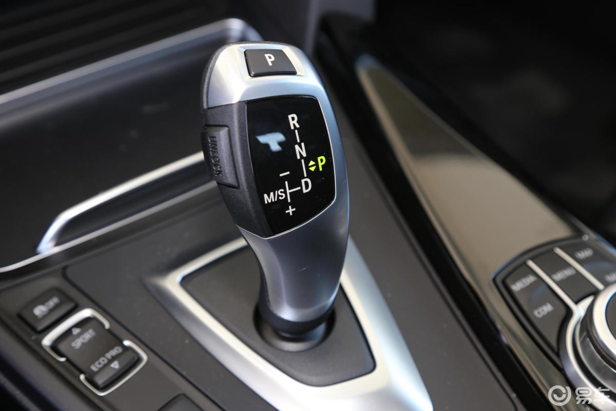 【宝马3系gt2019款320i 时尚版换挡杆汽车图片-汽车图片大全】-易车