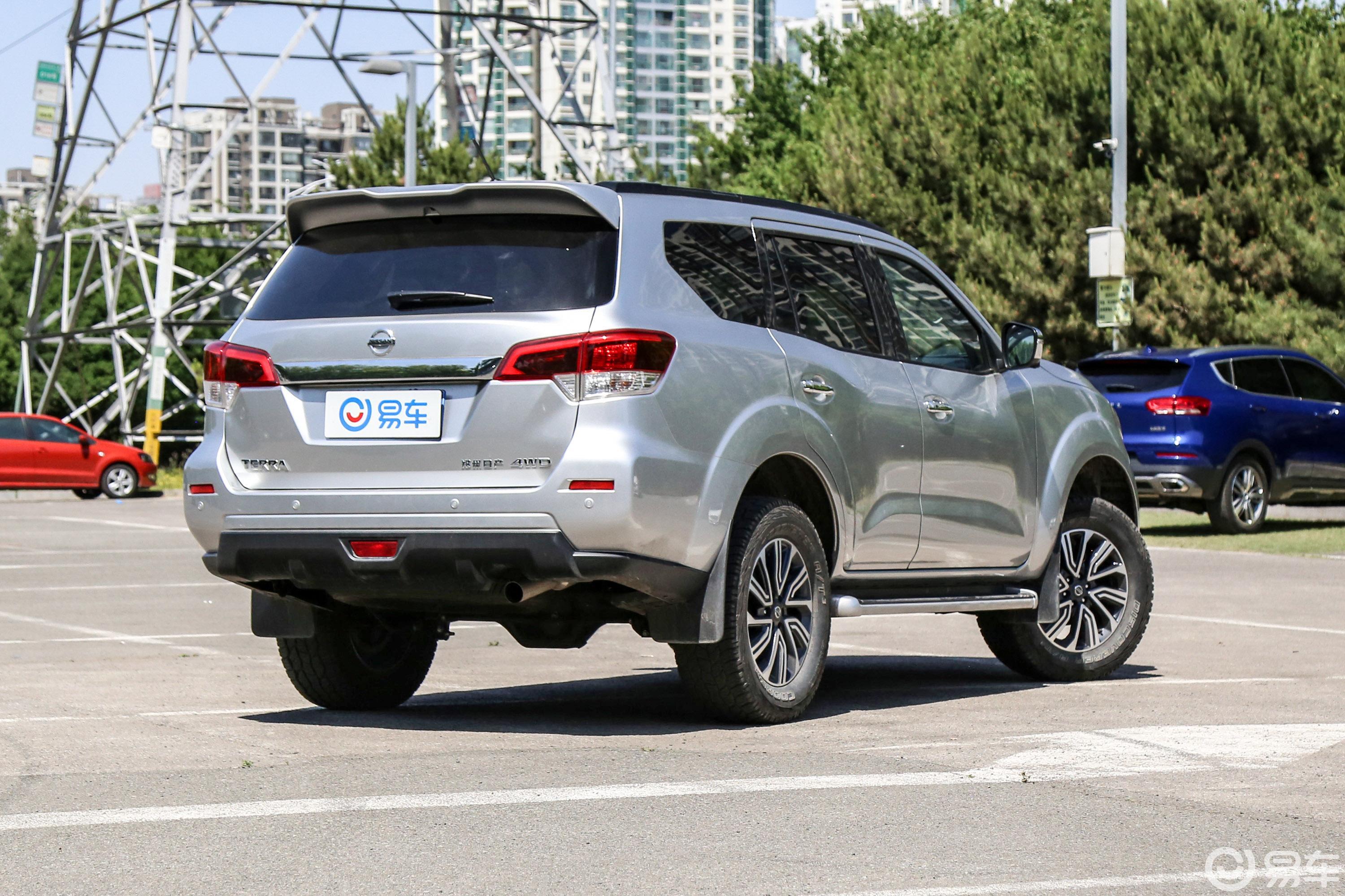 郑州日产  途达 2018款  2020款  2018款  2.