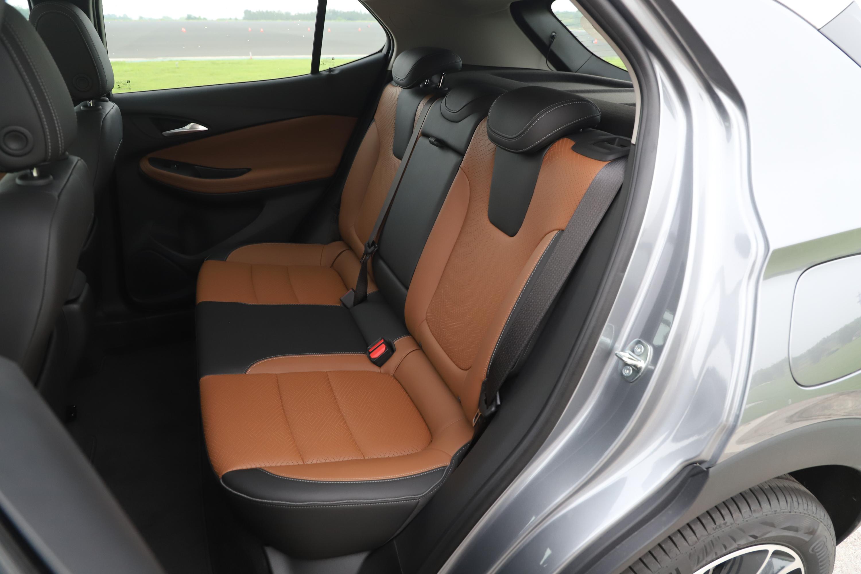 昂科拉gx车尾-座椅-气囊-易车