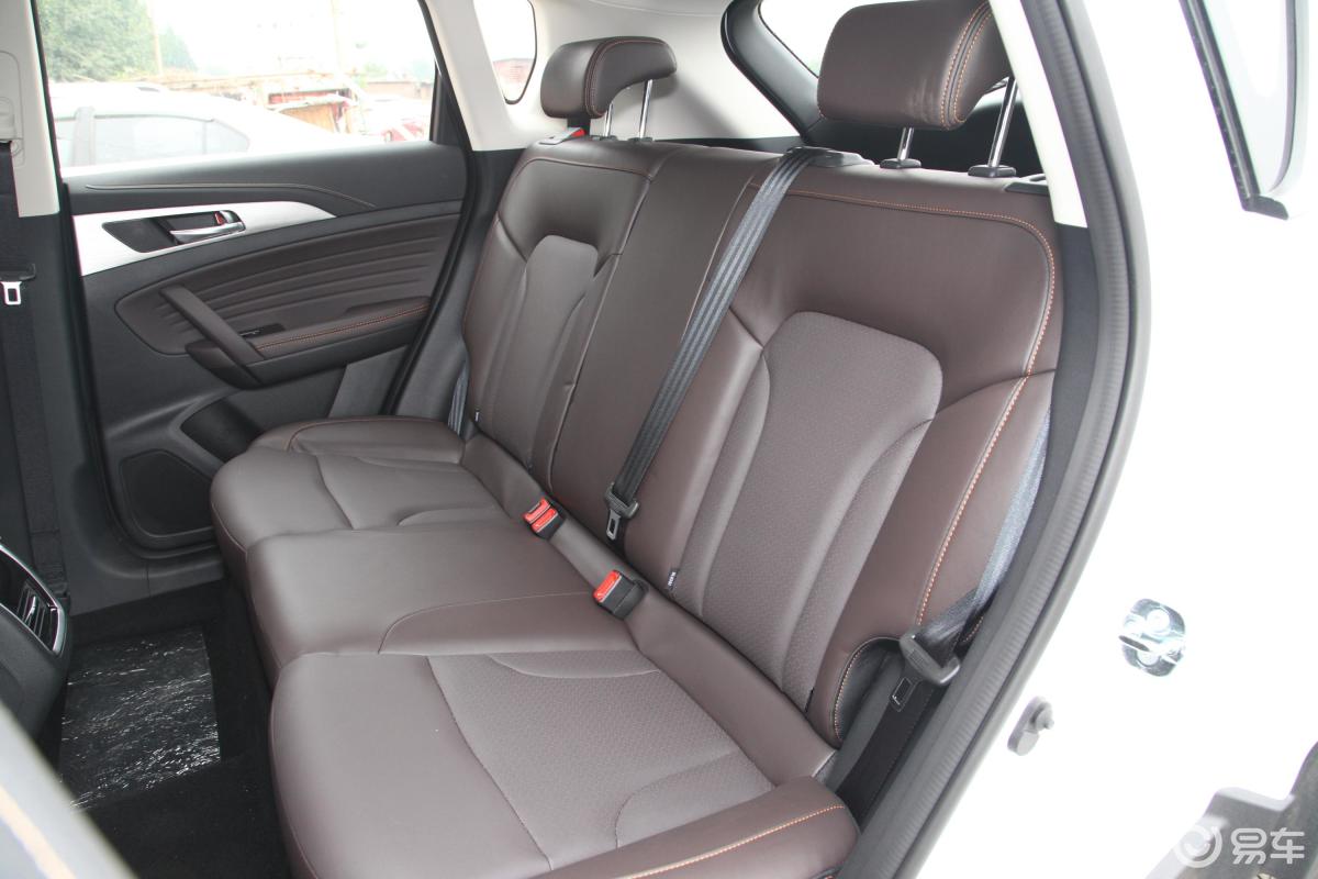 【长安cs35 plus2019款1.