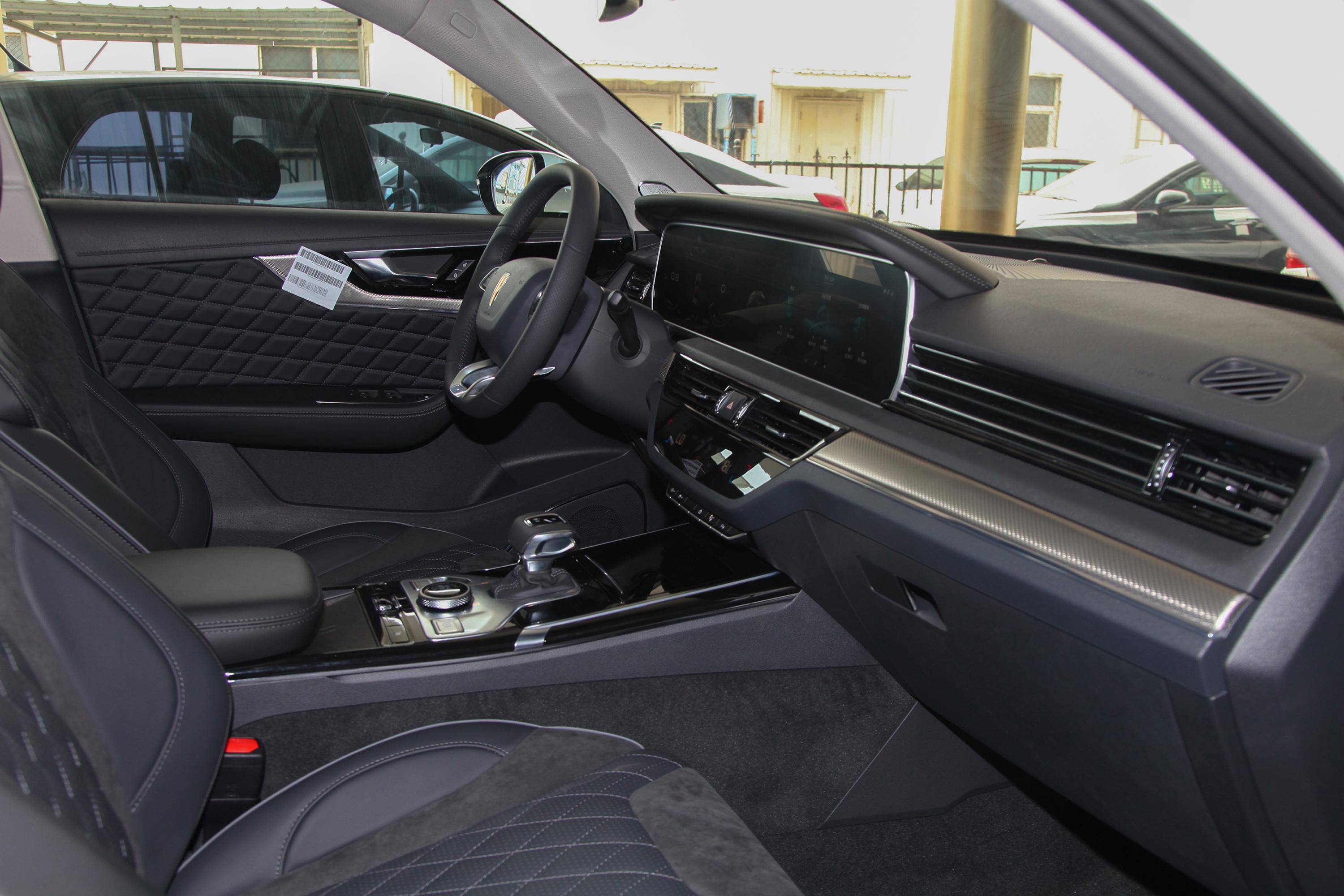 红旗hs5内饰-后排-扭矩-易车