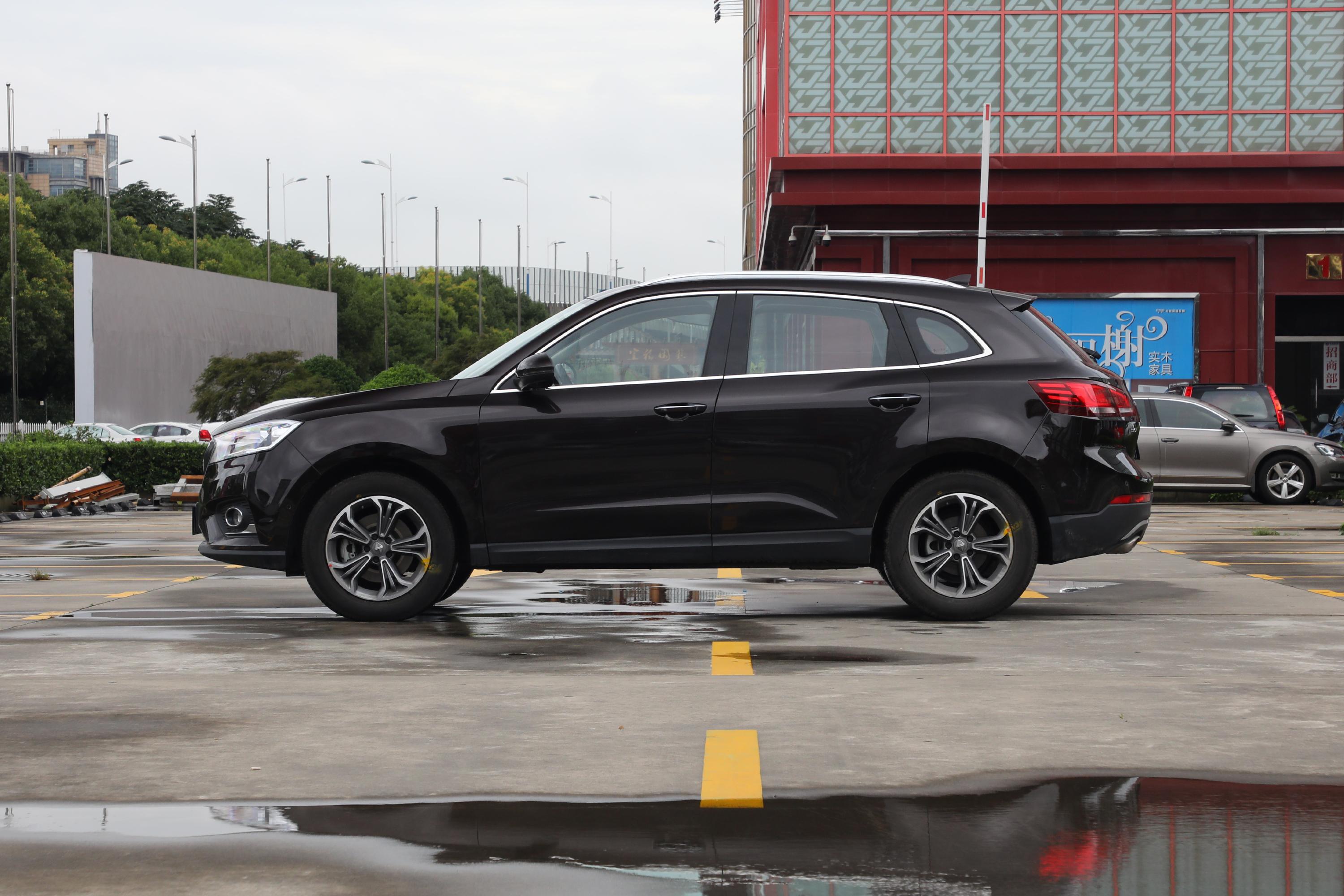 宝沃bx7家族够务实车型配置分析