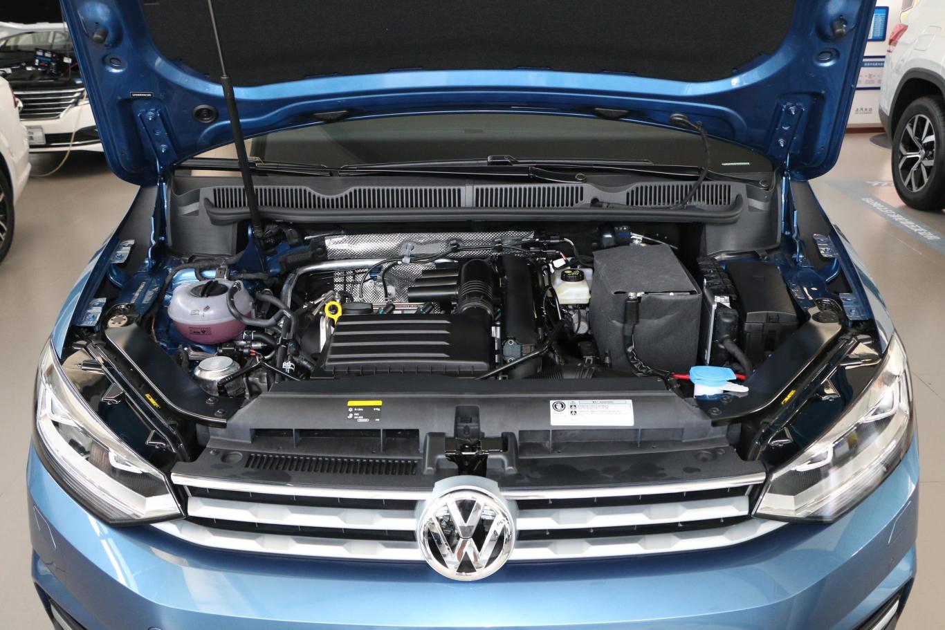 途安l280tsi 双离合 拓界版 7座 国vi前舱整体