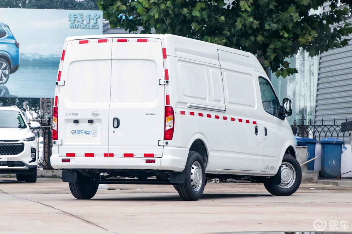 【上汽大通maxus v802018款厢式货车 2.