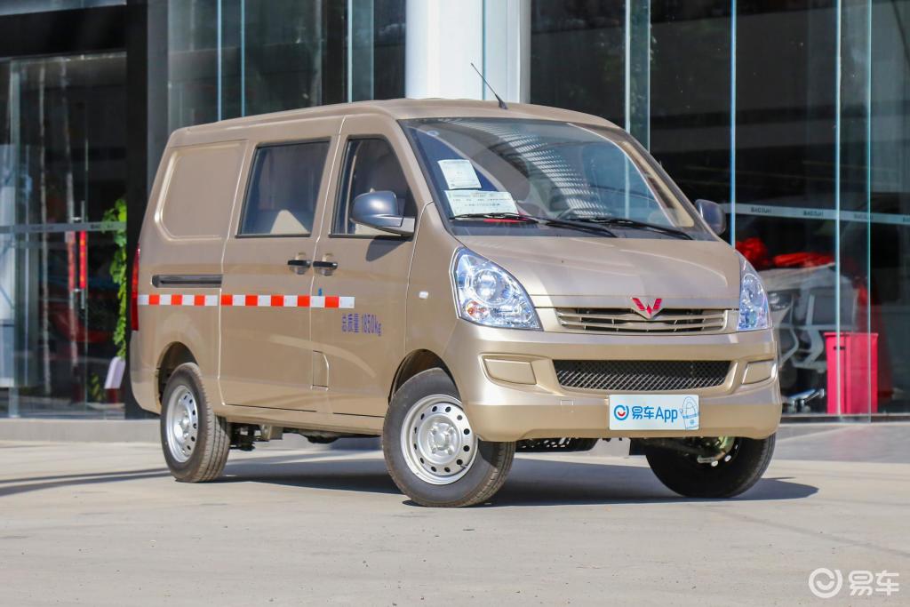 12l基本型厢式运输车5座国v