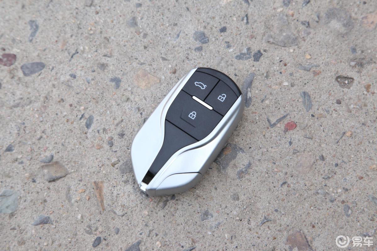 5t 手动 尊享型 国vi钥匙正面汽车图片-汽车图片大全】-易车