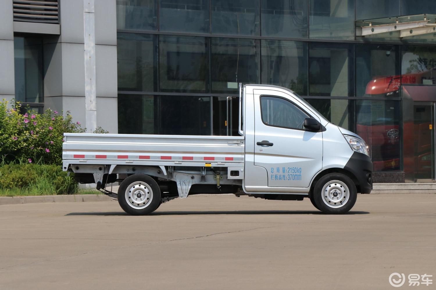 1.2l 手动 单排 标准型jl473q