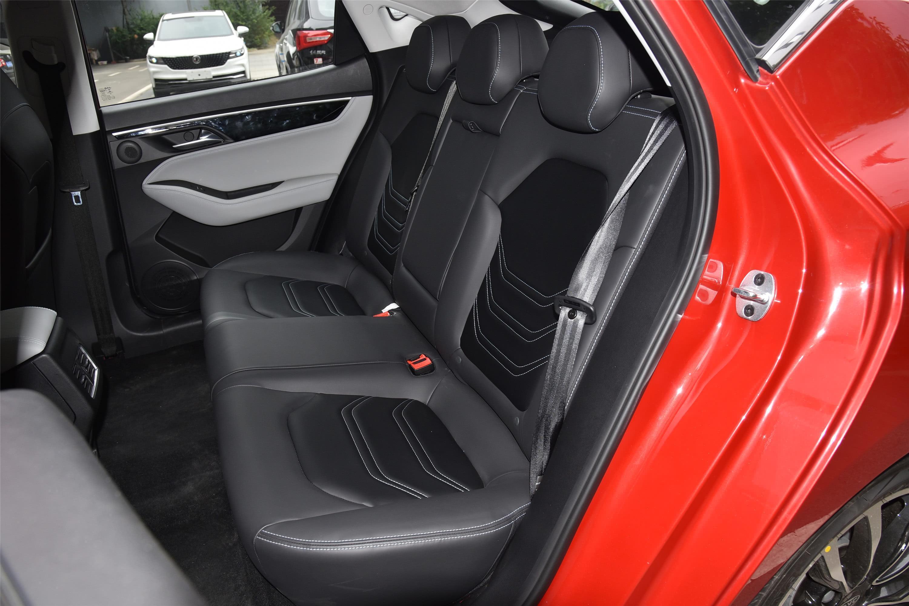 嘉悦a5车身-方向盘-气囊-易车