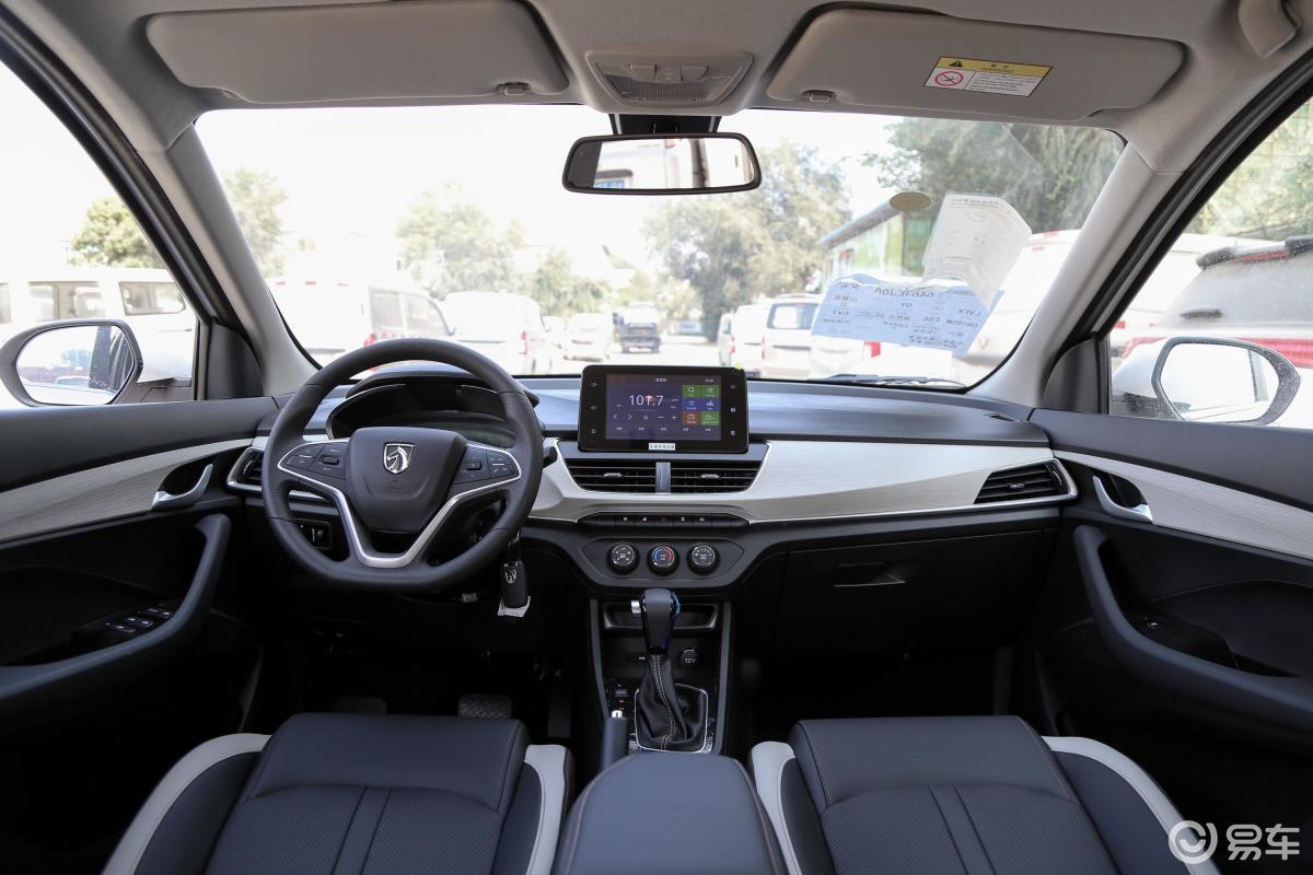 【宝骏3602019款1.