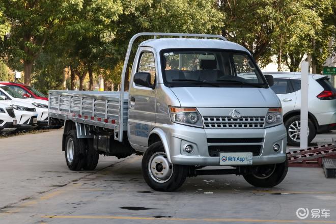 技术更先进 动力强油耗低同外观一样,长安神骐t20(单排)的内饰同样出