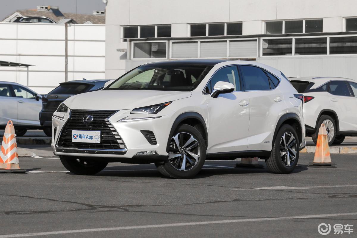 【雷克萨斯nx2018款300h 锋致版 国vi侧前45度车头向左水平汽车图片