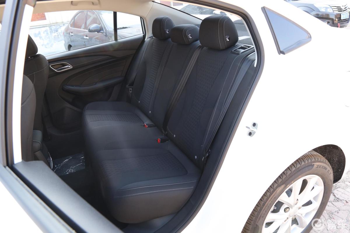 5l 手动 领豪版后排座椅汽车图片-汽车图片大全】-易车