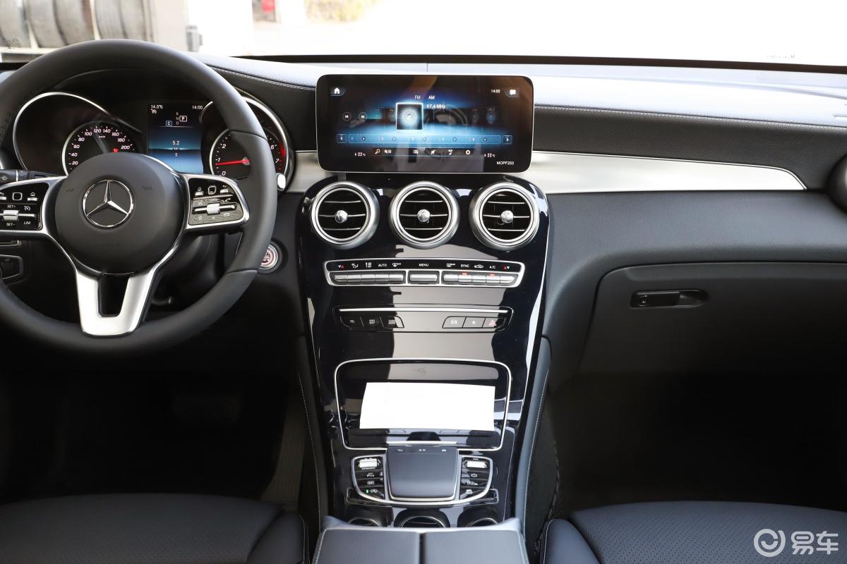 【奔驰glc2020款glc 260 l 4matic 动感型中控台整体汽车图片-汽车