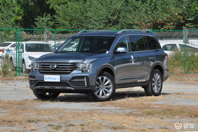 此外购车还赠送豪华大礼包,具体内容:其它:大7座suv-传祺gs8直降0.