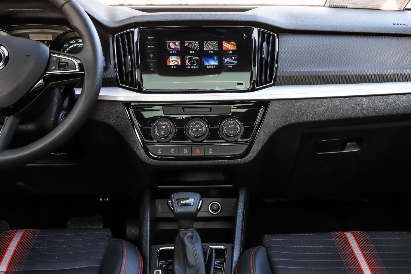 柯米克gt tsi230 双离合 旗舰版内饰