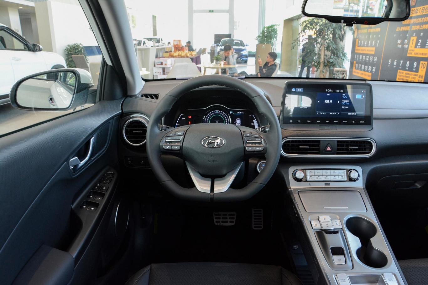 昂希诺 纯电动gls 智捷版内饰