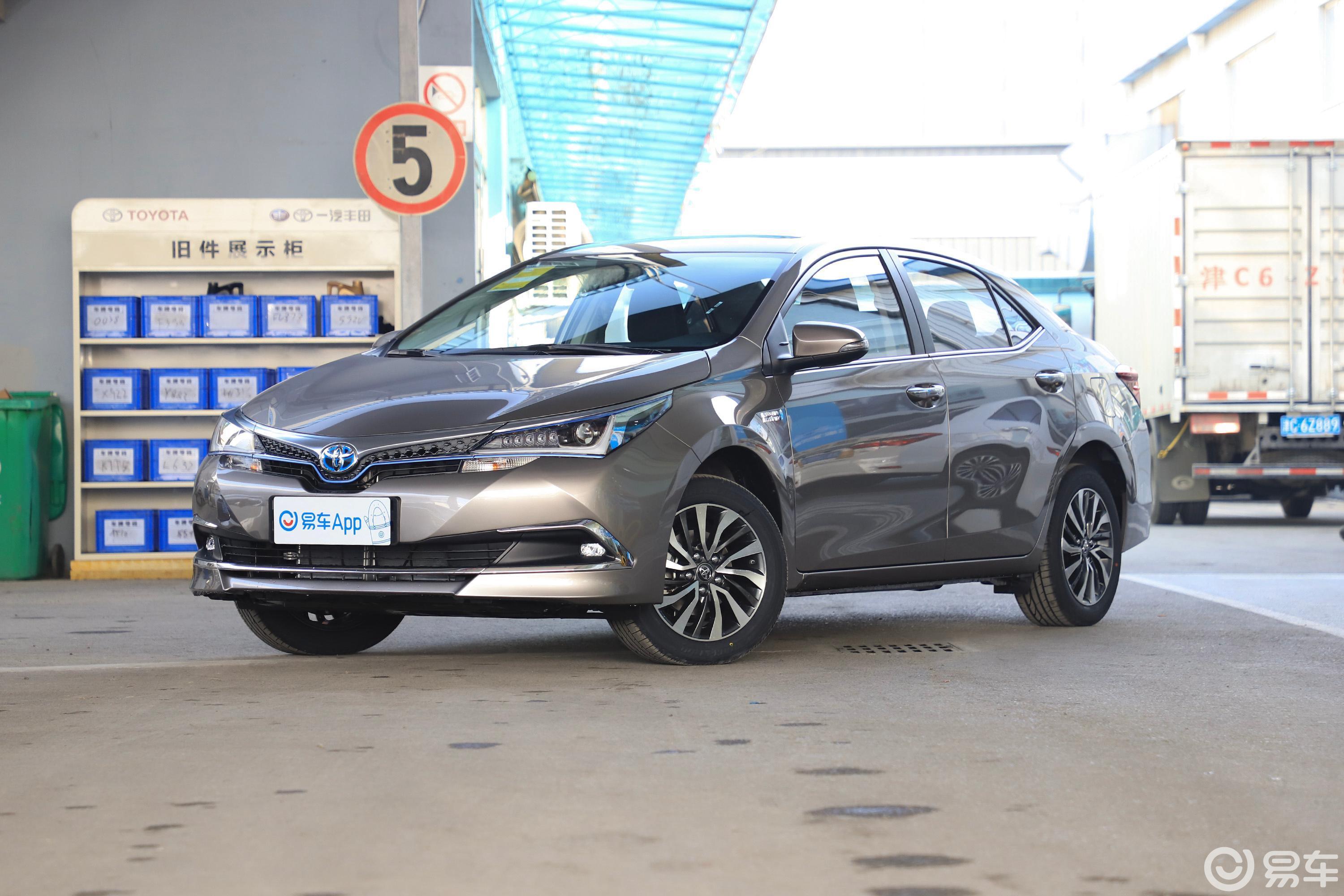 【卡罗拉 双擎e 2019款1.