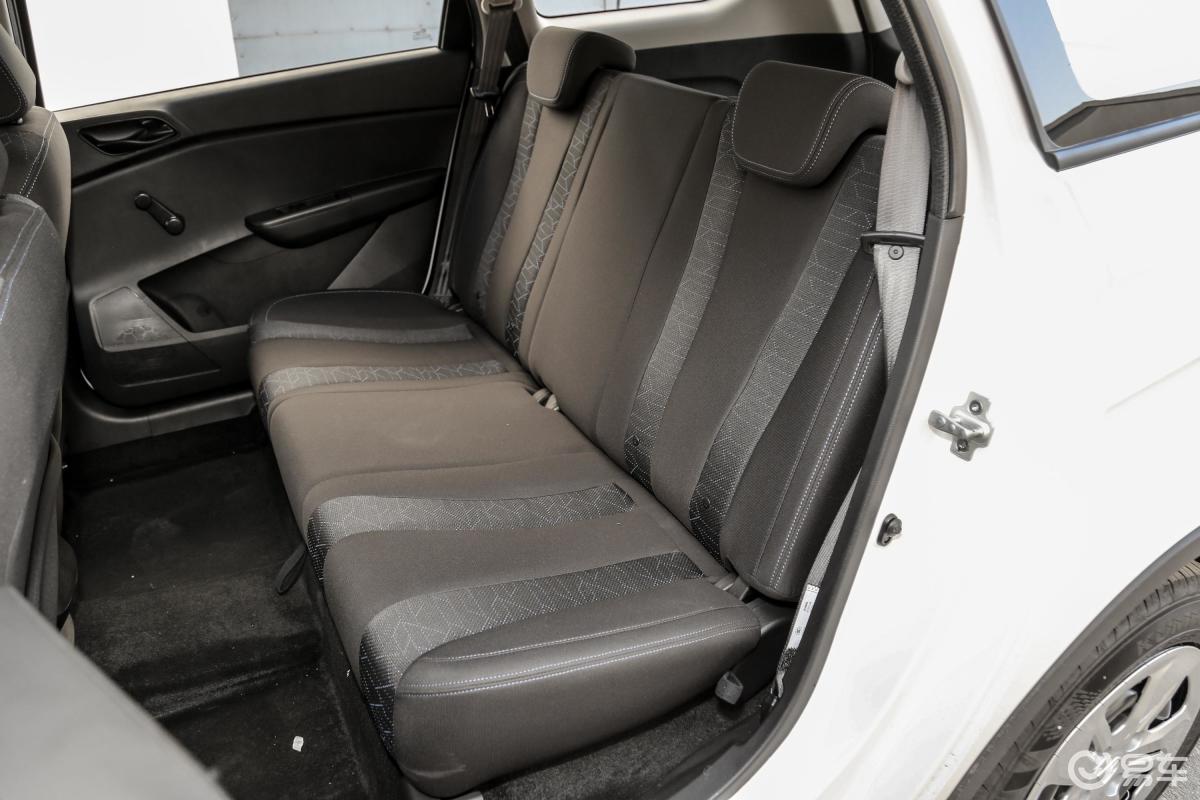 【宝骏310w2020款1.