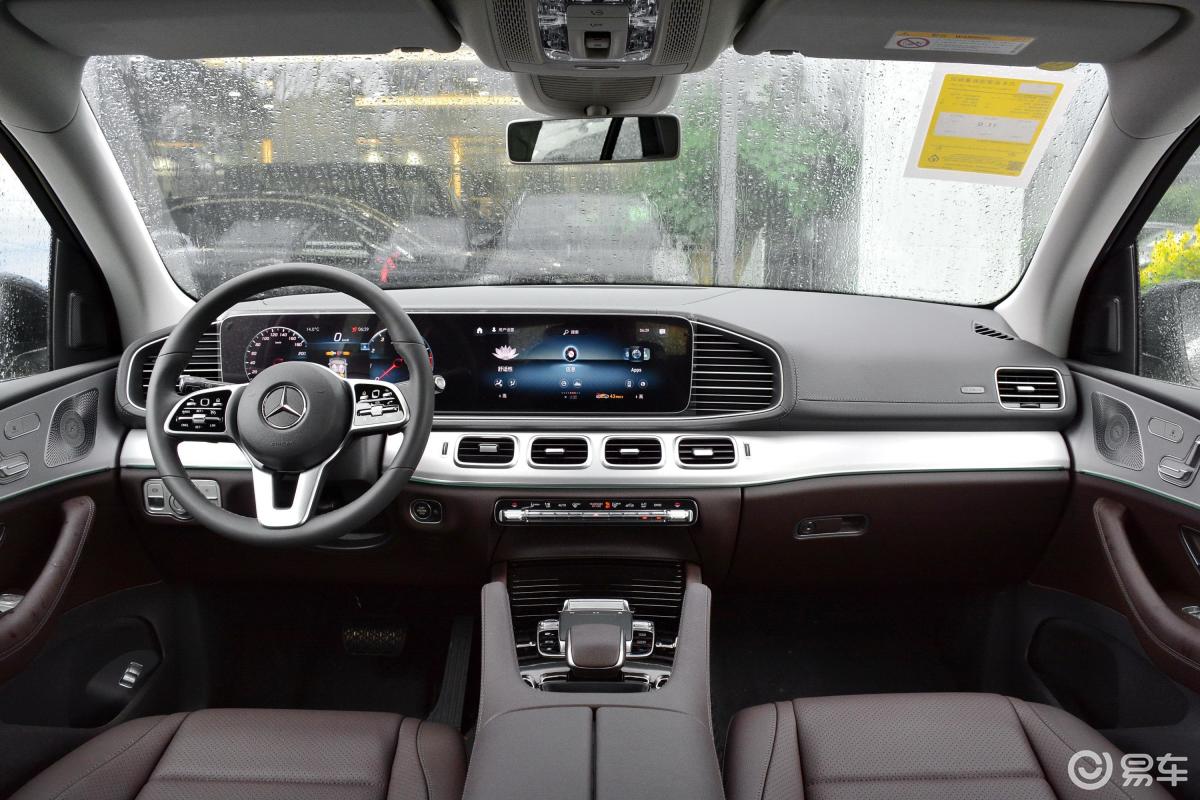【奔驰gle2020款gle 350 4matic 动感型内饰全景正拍汽车图片-汽车