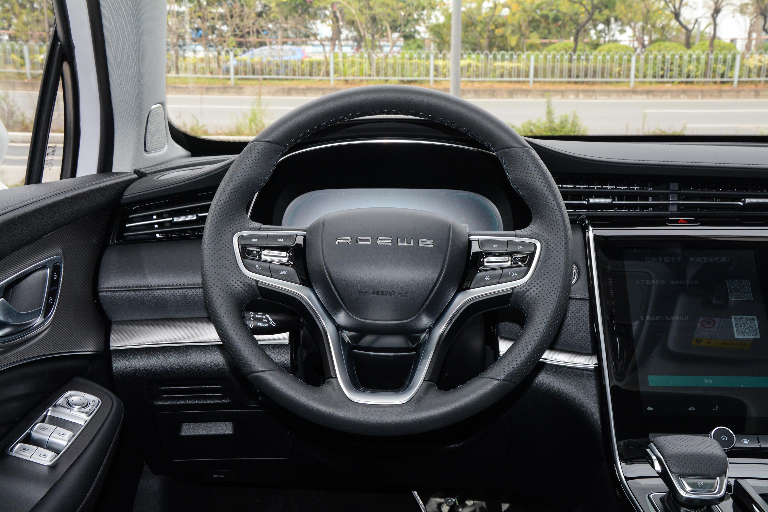 荣威rx5emax插电混动车尾座椅气囊