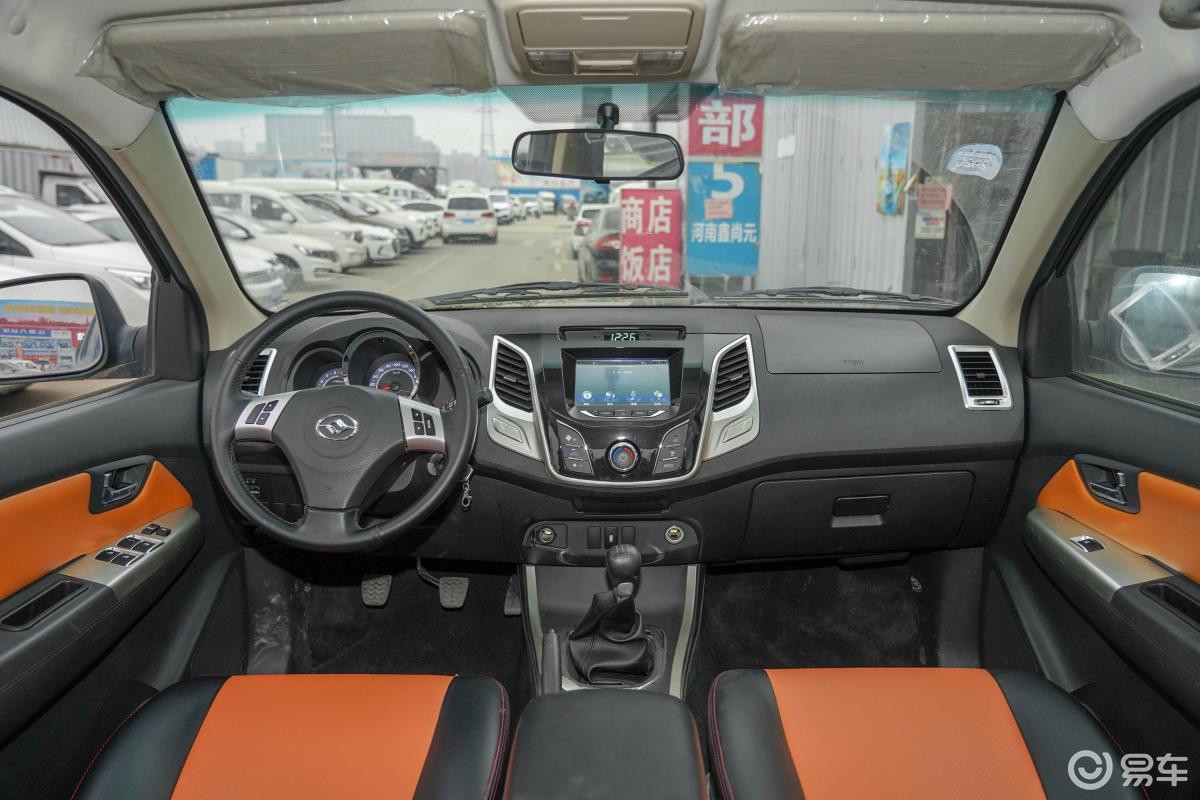 4l 手动 两驱 运动版 汽油 国v内饰全景正拍汽车图片-汽车图片大全】