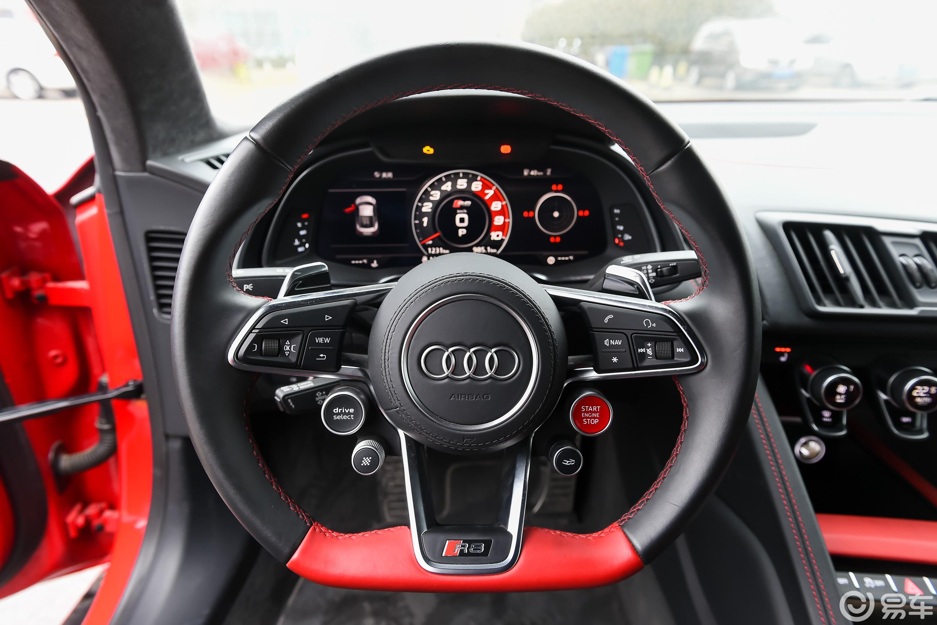 【奥迪r8v10 coupe performance方向盘图片-汽车图片大全】-易车