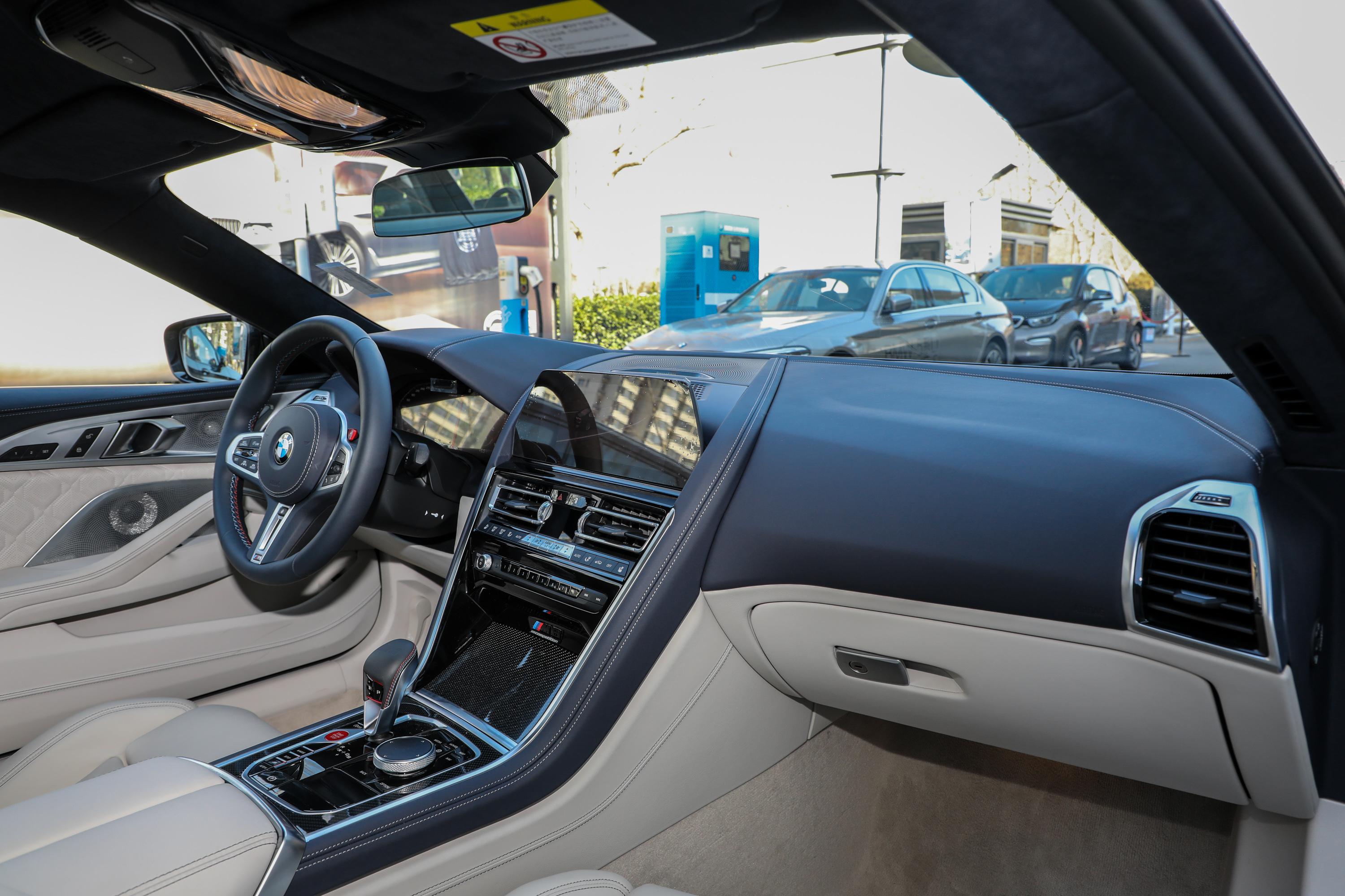 宝马m8方向盘-轴距-发动机-易车