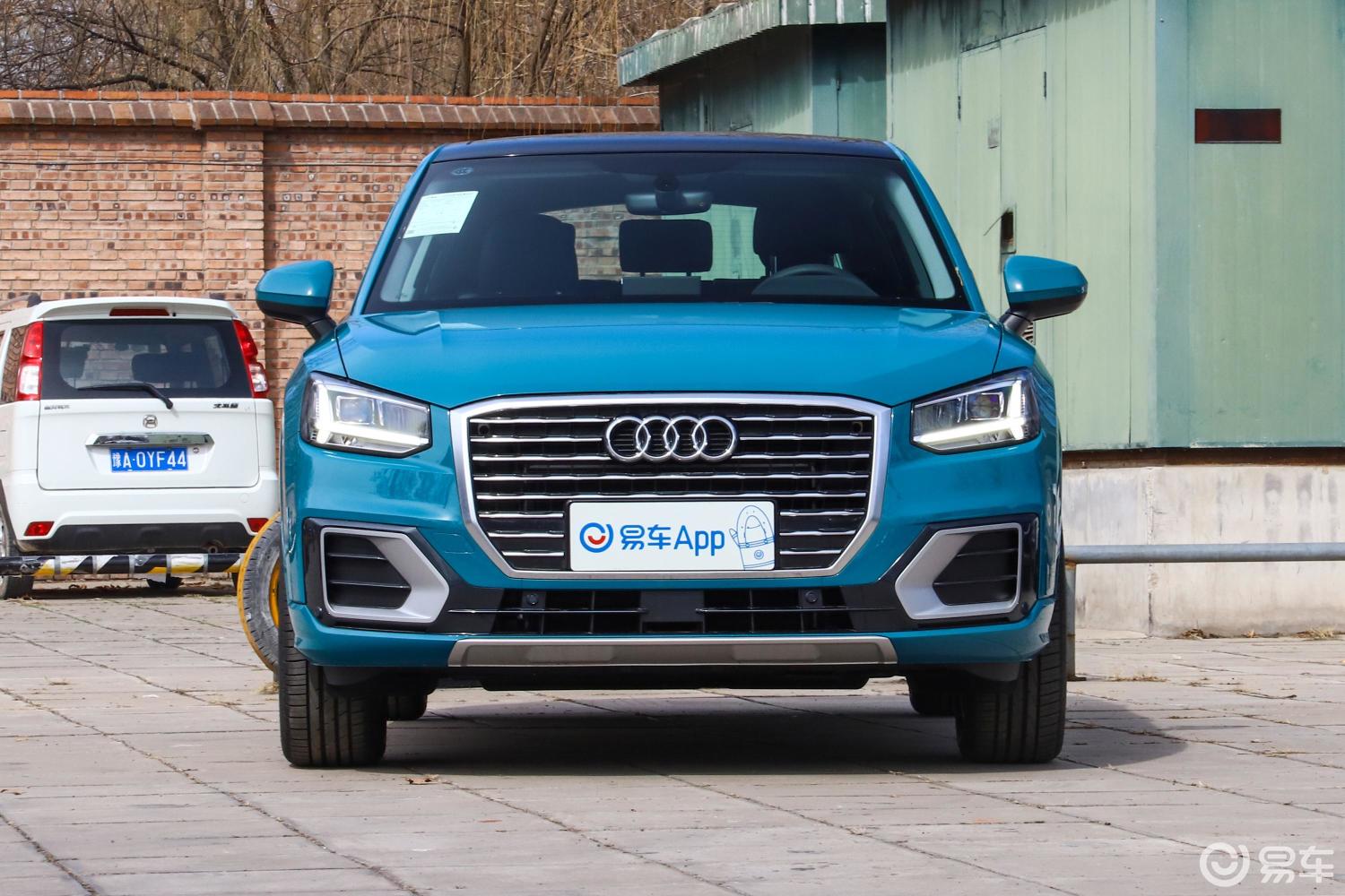 【奥迪q2l2020款35 tfsi 时尚致雅型正前水平汽车图片-汽车图片大全】