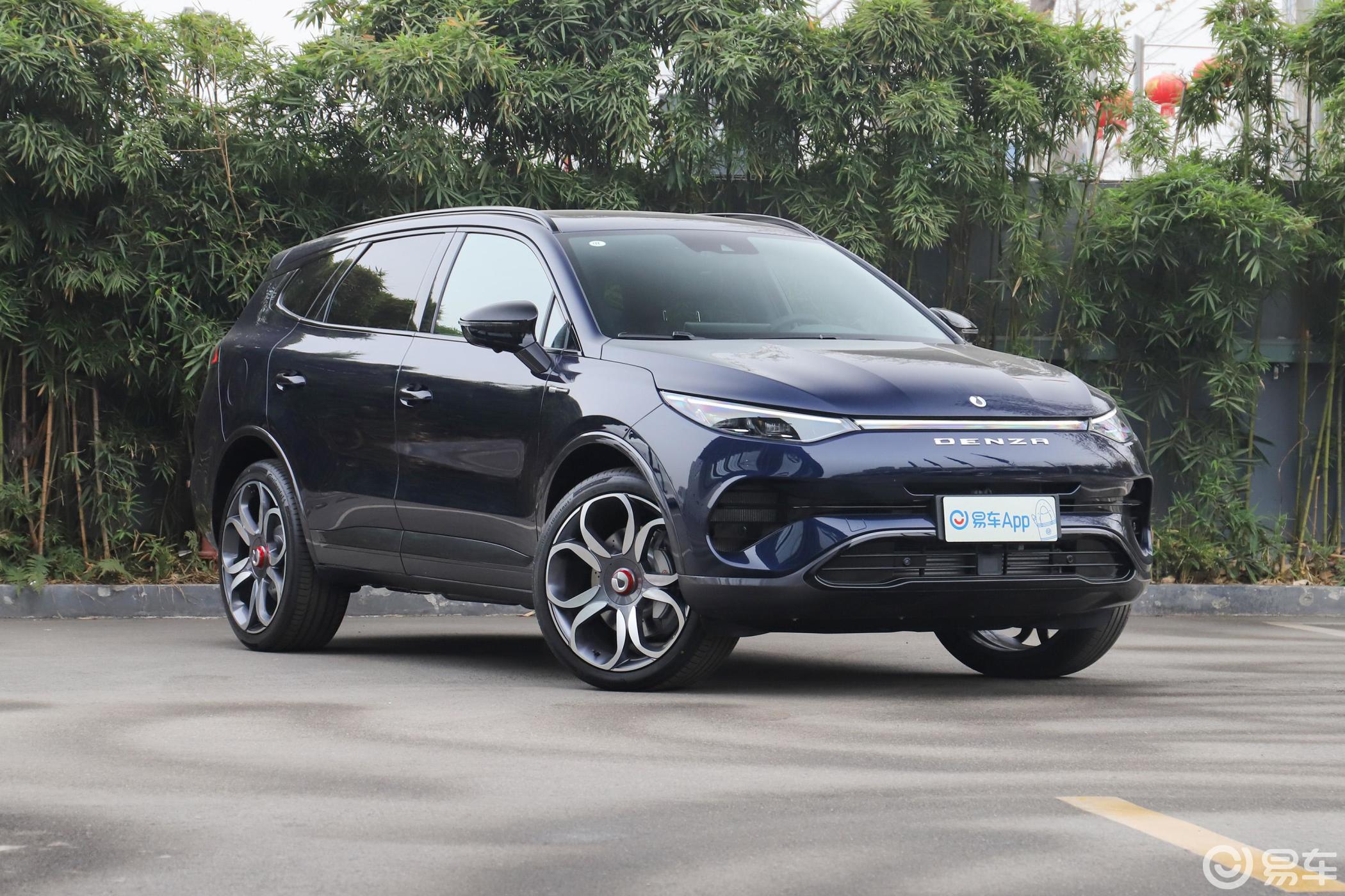 【腾势x 插电混动2020款运动版侧前45度车头向右水平汽车图片-汽车