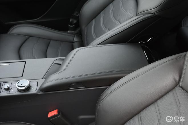 牌楼镇经济总量_辽宁省牌楼镇杨春峰